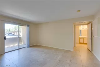 Photo #5: 2154027 Listing 