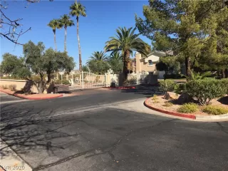 Photo #3: 2154032 Listing 