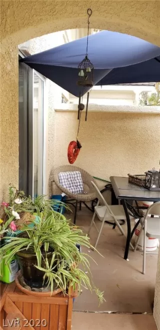 Photo #6: 2154032 Listing 