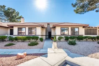 Photo #2: 2154042 Listing