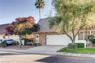 Photo #3: 2154053 Listing