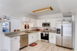 Photo #4: 2154053 Listing