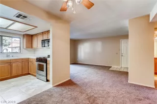 Photo #4: 2154060 Listing