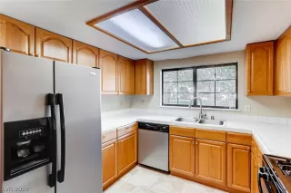 Photo #6: 2154060 Listing