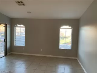 Photo #1: 2154161 Listing 