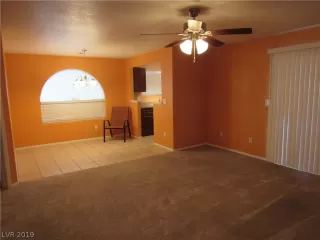 Photo #3: 2154197 Listing