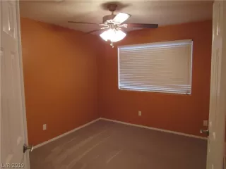 Photo #6: 2154197 Listing