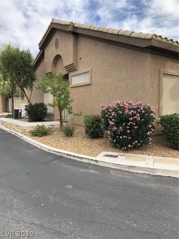 MLS: 2154264 Condo For Sale