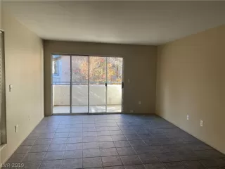 Photo #2: 2154269 Listing