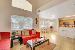 Photo #6: 2154279 Listing