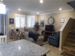 Photo #5: 2154281 Listing 