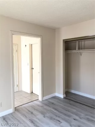 Photo #2: 2154340 Listing 