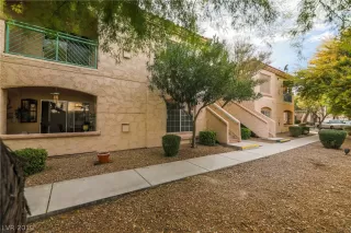 Photo #2: 2154346 Listing