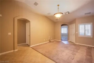 Photo #2: 2154405 Listing