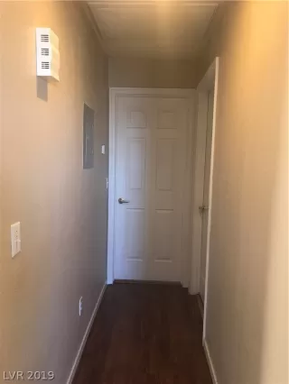 Photo #5: 2154408 Listing 