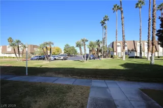 Photo #1: 2154418 Listing