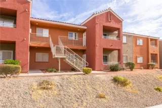 Photo #1: 2154446 Listing