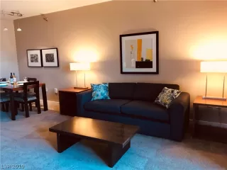 Photo #5: 2154453 Listing 