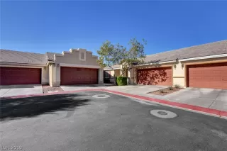 Photo #1: 2154465 Listing