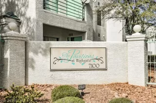 Photo #4: 2154544 Listing