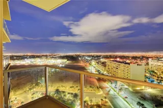 Photo #2: 2154552 Listing 