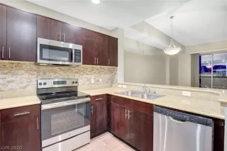 Photo #4: 2154552 Listing 