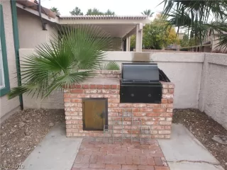 Photo #5: 2154606 Listing 