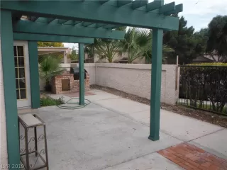 Photo #6: 2154606 Listing 