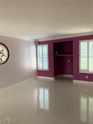 Photo #2: 2154622 Listing 