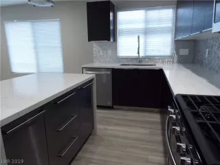 Photo #5: 2154660 Listing 