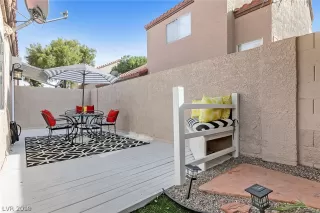 Photo #4: 2154665 Listing