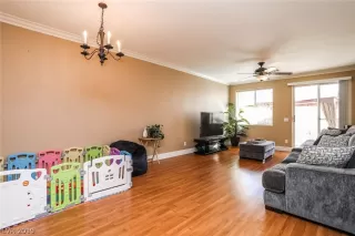 Photo #3: 2154668 Listing 