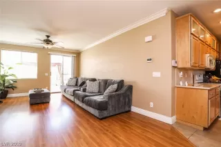 Photo #4: 2154668 Listing 