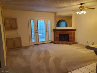 Photo #2: 2154727 Listing