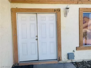 Photo #1: 2154735 Listing