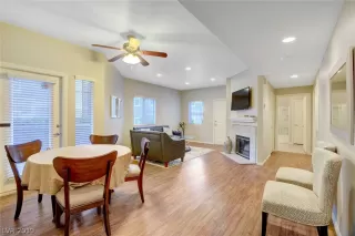Photo #3: 2154746 Listing