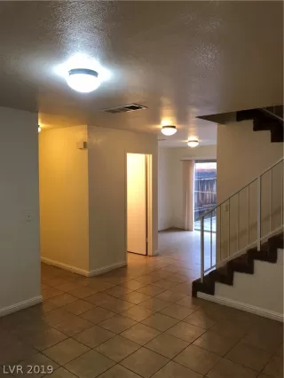 Photo #4: 2154794 Listing 