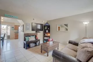 Photo #3: 2154795 Listing