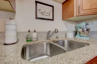 Photo #6: 2154795 Listing