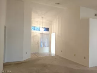 Photo #2: 2154812 Listing 