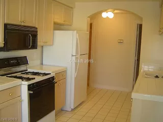 Photo #1: 2154826 Listing 