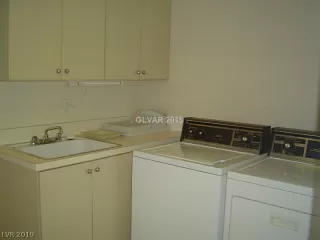 Photo #3: 2154826 Listing 