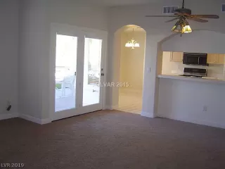 Photo #6: 2154826 Listing 