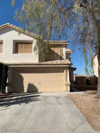 Photo #1: 2154847 Listing