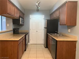 Photo #4: 2154876 Listing 