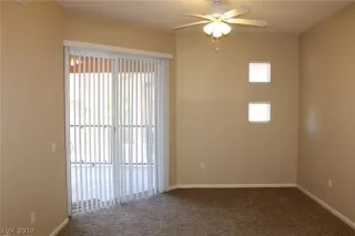 Photo #5: 2154934 Listing