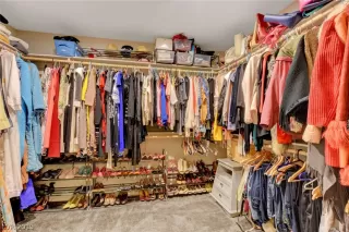 Photo #5: 2154941 Listing