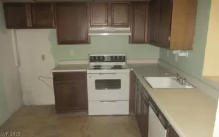 Photo #2: 2154984 Listing