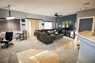 Photo #6: 2155026 Listing
