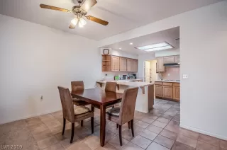 Photo #3: 2155029 Listing 